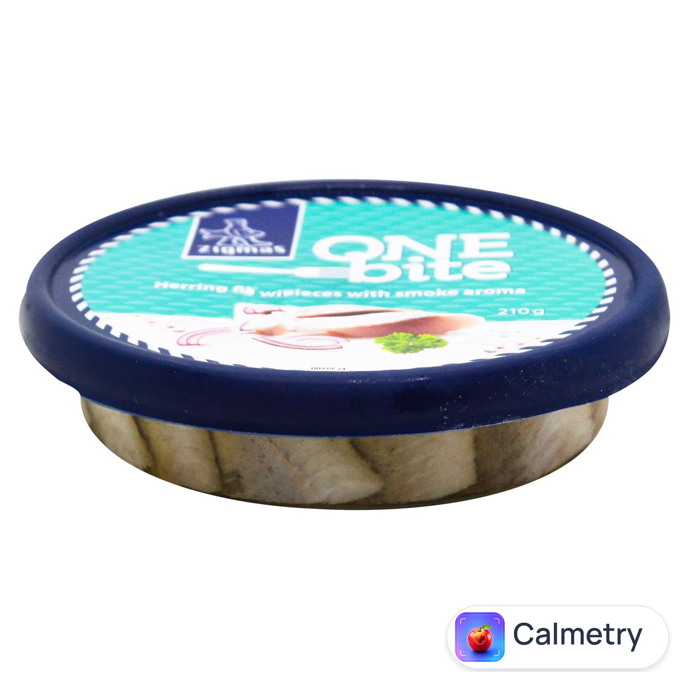 Оселедець Zigmas One Bite шматочки філе слабосолене в олії зі смаком диму 210г