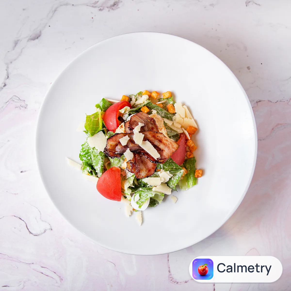 Салат із куркою та парміджано 230г