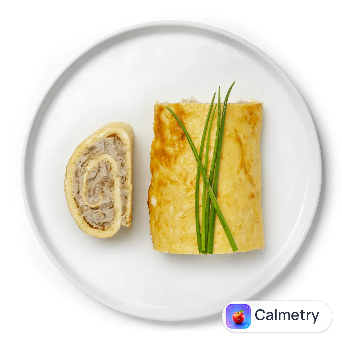 Яєчний рулет з куркою