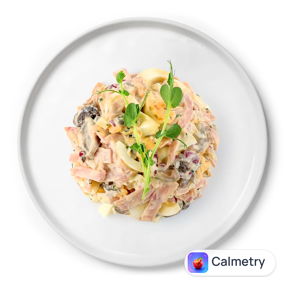 Салат з шинкою яйцями та грибами в упаковці