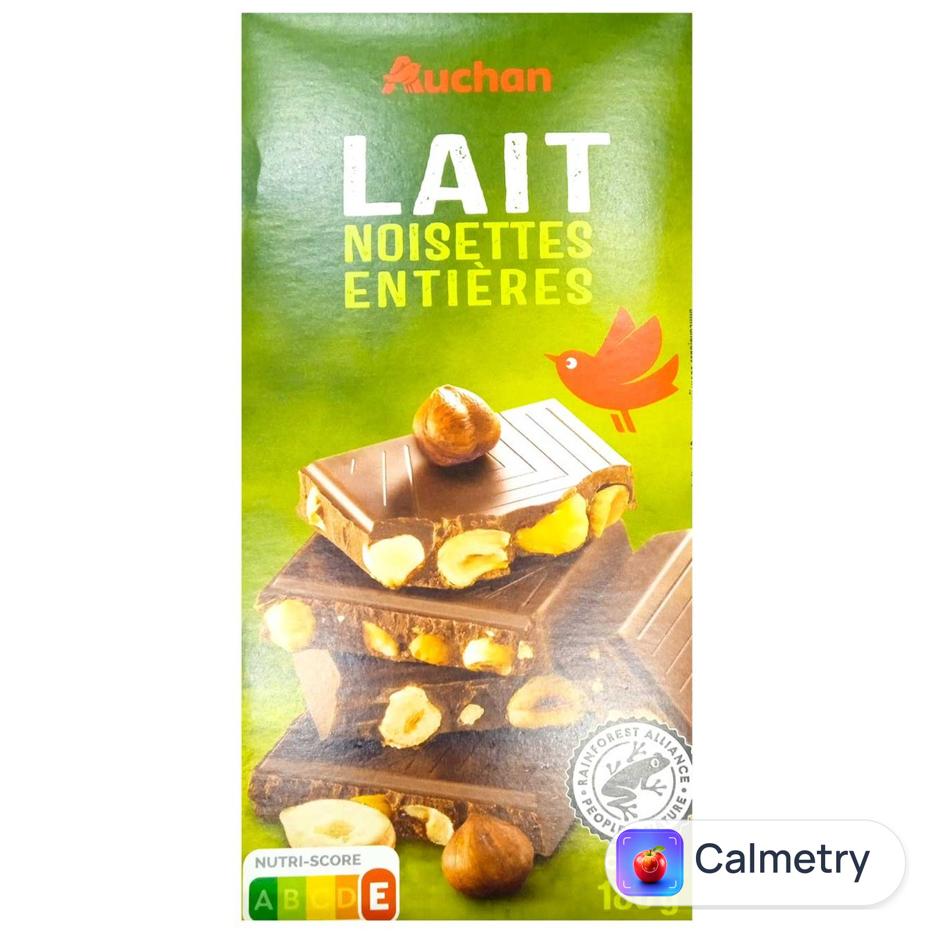 Шоколад молочний Auchan з цільним фундуком 182г