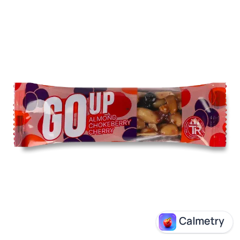 Батончик Go Up горіховий з вишнею та горобиною
