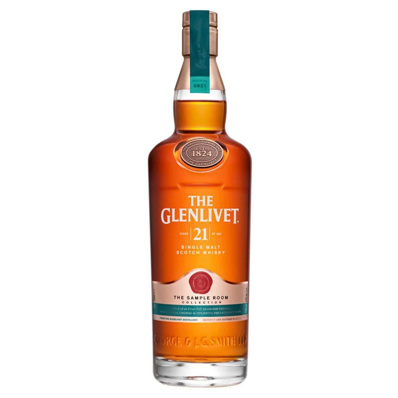 Віскі The Glenlivet 21 рік 43% 0,7л в подарунковiй дерев`яній упаковцi — фото продукту