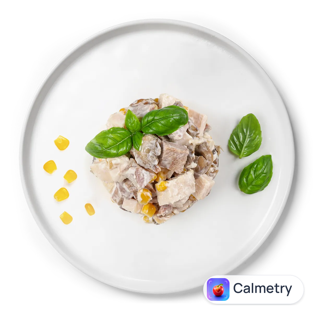 Салат з шинкою курячим філе та грибами